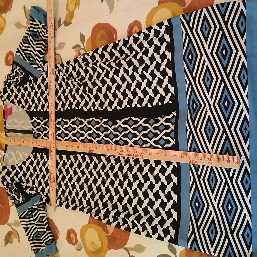 Sunny Leigh women xlarge blue and white dress
